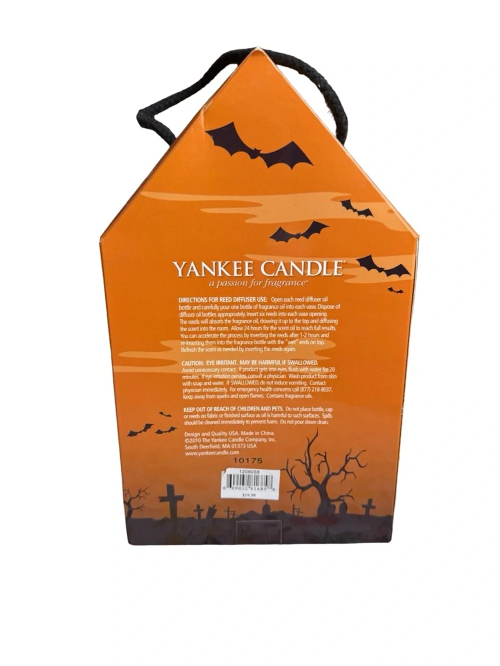 NIB Vintage Boney Bunch Yankee Candle Halloween Diffuser bride groom